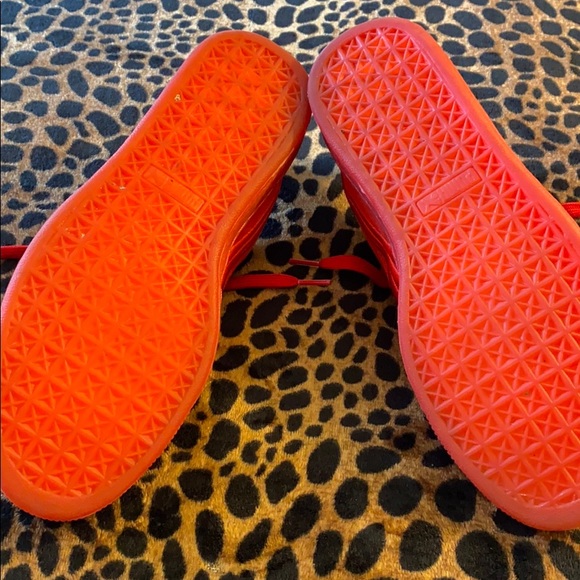Puma red suede sneakers - Picture 6 of 6